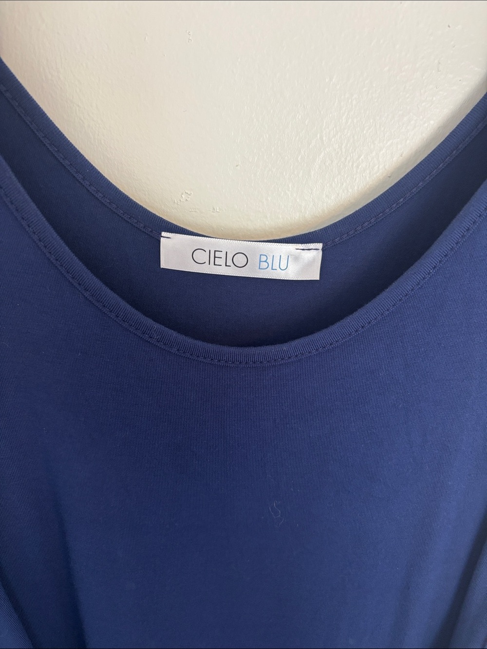 Cielo Blu Deep Navy Scoop Neck Tank